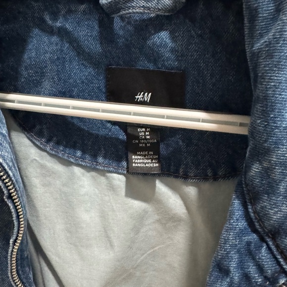 H&M denim jacket - Picture 3 of 4